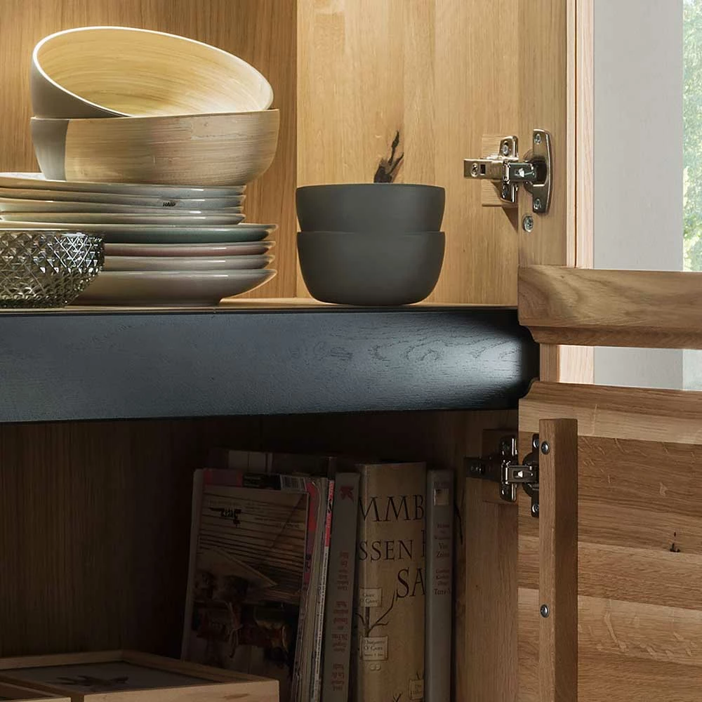 65x205x40 Echtholz Vitrine Aus Wildeiche - Embleys – Bild 5